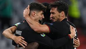 Österreich kämpfte sich gegen die ukraine auf den zweiten tabellenplatz und machte damit den direkten einzug ins achtelfinale perfekt. Pxnrews7q6 Idm