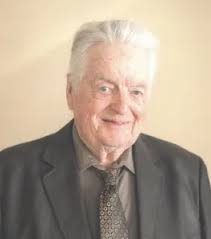 Proudly served the Ottawa Valley farm-fresh apples': Renfrew's Jack  MacLaren passes away at 101