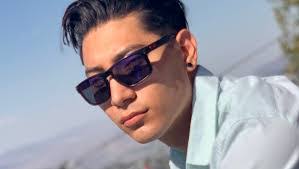 Yisel Fernandez's Instagram, Twitter & Facebook