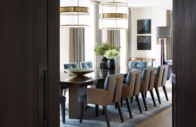 Move over boring beige walls—brilliant, sumptuous color is back, and nowhere is there a better spot to experiment with saturation than the dining room.as the ultimate space for extravagant holiday mixers and everyday family dinners, your dining room needs to strike the right balance of comfort and refinement. 17 Dining Room Colour Schemes Combination Ideas Luxdeco
