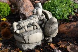 Alice In Wonderland Caterpillar Etsy Alice In Wonderland Garden Stone Garden Statues Garden Ornaments
