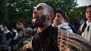 About 18% claim descent from the indigenous maori population, which is of polynesian origin. Christchurch Shootings How Maori Haka Unify New Zealand In Mourning Bbc News