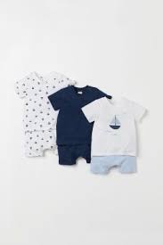 hellocoming adli kullanicinin babyfashion panosundaki pin erkek bebek giysileri bebek kiyafetleri polo tisortler