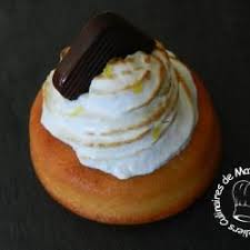 Savarins Citron Meringuee Citron Meringuee Savarin Dessert Individuel