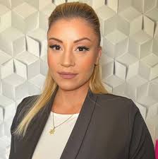 🎯 חדשה בבלעדיות! דירה משופצת ומעוצבת למכירה