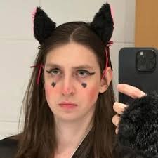 Paula Branco (@MariaJ4275)