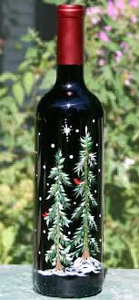 15 Christmas Craft Ideas With Wine Bottles Homelysmart Painted Wine Bottles Bottles Decoration Christmas Wine Bottles
