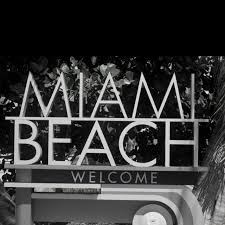Pin By Cindy Torres On Places I Ve Traveled South Beach Miami Miami Beach Ocean Drive Miami Beach