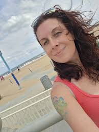 Hey y'all! I'm visiting Richmond next weekend (Oct 3rd, 4th), and I'm  looking for a hair and makeup stylist! Hair