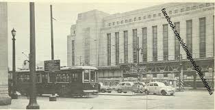 30th Street Station Shows A Trolley Taxi Cabs And The Steel Structure Of The Market Frankford El With The 30th 30th Street Station Urban Landscape Street View