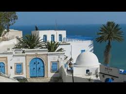 وتعود تسميتها لوجود ضريح أحد الأولياء الصالحين، وهو أبو سعيد الباجيّ، الذي دُفن في جامع الزاوية في هذه الضاحية التي حملت اسمه فيما بعد. Ø³ÙŠØ¯ÙŠ Ø¨ÙˆØ³Ø¹ÙŠØ¯ Ø§Ù„ÙˆØ¬Ù‡Ø© Ø§Ù„Ø³ÙŠØ§Ø­ÙŠØ© Ø§Ù„Ø£ÙˆÙ„Ù‰ ÙÙŠ ØªÙˆÙ†Ø³ Sidi Bou Said Tourisme En Tunisie Youtube