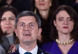 Clotilde armand a renunţat la romprest pentru a semna cu o firmă cu trecut controversat, ai cărei foşti acţionari au avut legături cu mafia italiană imagini noi de la petrecerea simonei halep: Dan Barna O SusÈ›ine Pe Clotilde Armand CetÄƒÅ£enii Sectorului 1 Nu MeritÄƒ SÄƒ PlÄƒteascÄƒ De Cinci Ori PreÅ£ul Gunoiului FaÅ£Äƒ De Majoritatea Oraselor Din Å£arÄƒ Observatornews Ro
