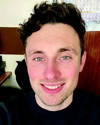 The design of responsive luminescent lanthanide probes and sensors