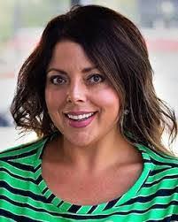 Leslie Campion's Instagram, Twitter & Facebook