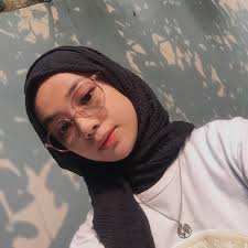 Kacamata hitam photochromic polarized sunglasses polaroid otomatis gelap kena sinar matahari. Ayu Ayu Kartikaa Menambahkan Foto Ke Akun Instagramnya Panas Bgt Ya Hari Ini Btw Aku Lagi Pake Kacamata Photoch Kacamata Model Pakaian Remaja Gadis Korea