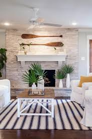 I love the way they interact with each other, chip's random comments, their sense of humor and their style. 22 Living Rooms Every True Fixer Upper Fan Will Recognize