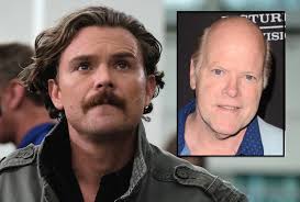 Rex maynard linn (november 13, 1956) is an american actor best known for csi: Lethal Weapon Season 2 Riggs Father Played By Rex Linn In Flashback Tvline