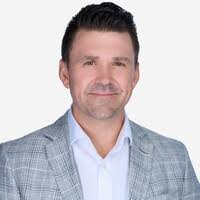 Colleen Diller's Instagram, Twitter & Facebook