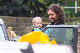 While the future husband and wife did not initially announce the pregnancy or the baby's birth, brand did confirm he was. Pin By Radar Online On Cute Hollywood Kids Babies Russell Brand Family Outing Baby Girl