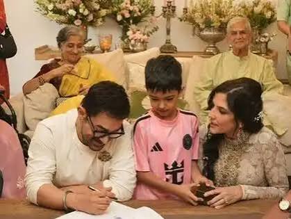 पापा की तीसरी शादी पर कैसा था जुनैद और इरा खान का रिएक्शन? आमिर खान के घर के बाहर कैमरे में कैद हुए बच्चे!