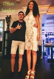 Elise mertens has won $7.7 million in prize money since she turned pro in 2013. 10 Tall Girl Ideas In 2021 Tall Girl Tall Women Tall People