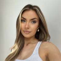 100+ "Lucy Reynolds" profiles