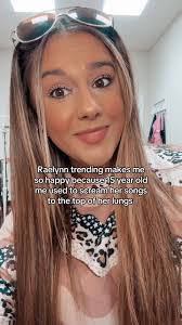 Raelynn Smith's Instagram, Twitter & Facebook