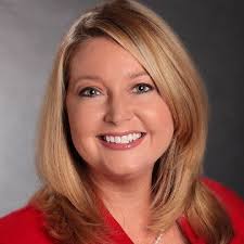 Ann Windham's Instagram, Twitter & Facebook