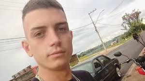 Genro conhecido por trair a mulher com o sogro entra para o universo do porno  gay - Diário do Litoral