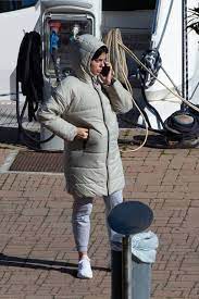 El gato de cristiano ronaldo y georgina rodríguez fue trasladado en un jet privado para que se rehabilite en. Georgina Rodriguez Style Clothes Outfits And Fashion Celebmafia