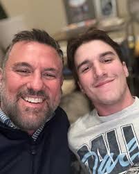 Ollie is home!! We all went to pick him up!!❤️❤️❤️ Martin Frost Tyler Allan  Ichikawa-frost Julian Ichikawa