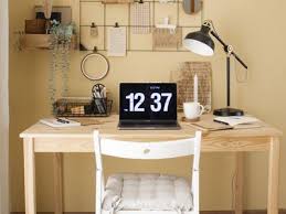 The decorations allow you to save important amounts of money. Set Up A Budget Home Office