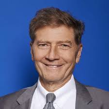 The Essentials Universal