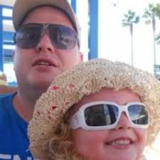 Stream Aaron Barnard music