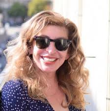 COVARRUBIAS Cirugía Plástica Dr. R. Alberto Covarrubias Bermejo Cirujano  Plástico Certificado por el Consejo Mexicano de Cirugía Plástica, Estética  y Reconstructiva #417 U.A.G. Ced. profesional 807408 UNAM Ced. Esp.  AEIE25859 📍 Av.