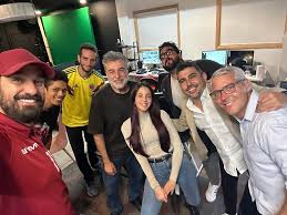 GRACIAS, TOTALES! 💥🍷🇻🇪⚽️ @juliosonino @antosports @carluzca @cataroque  @mcarrillodt #LVTV #SiempreVinotinto