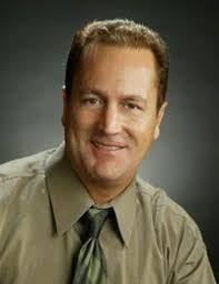 Marcus Crane's Instagram, Twitter & Facebook