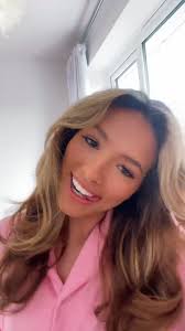 Daily Hair Tutorial for Trendy Looks