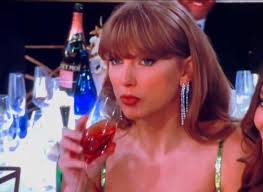 Megan Groth (@Meggo805)