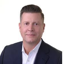 Betsy Herrick's Instagram, Twitter & Facebook