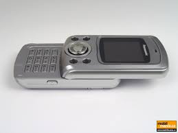 Panasonic X500: fotomobil s osobností ...