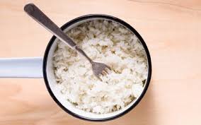 Each 100 grams of risotto, plain, homemade contains 184 calories, equivalent to 778 kilojoules. Risotto Nutrition Facts And Health Benefits