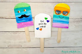 Another fun and easy father's day card to make for toddlers are these simple shape robot cards! Easy Popsicle Father S Day Card Craft With Printable Projects With Kids