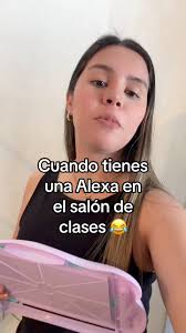 Está Alexa ya no quiere funcionar hajajaja #reelschallengereelschallenge  #escuela #maestros #fblifestyle #maestrascreativas #humor #alexa  #alexandradaddario
