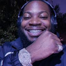 Barstool Pizza Review