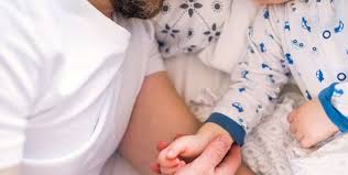 Wenn ein baby vom bett fällt. 7 Tipps Fur Die Abendroutine Mit Kleinkind Lillydoo Magazin