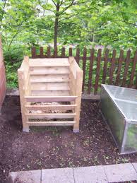 Kompost Bauen Selbst De Kompost Komposter Bauen Huhner Im Garten