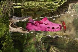 So these bad bunny crocs sold out and resells are at like $400 already and i'm not paying that much for some crocs so if anyone sees some decent reps of the collab i would appreciate it a lot have a nice day boys. How Crocs Devoured 2020