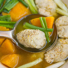 Vietnamese Kabocha Squash Soup With Pork Meatballs Canh Bi Do Nau Moc Vietnamese Home Cooking Recipes Recipe Cooking Recipes Flavorful Tomato Sauce Pork Meatballs