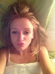 Millie Ewing's Instagram, Twitter & Facebook